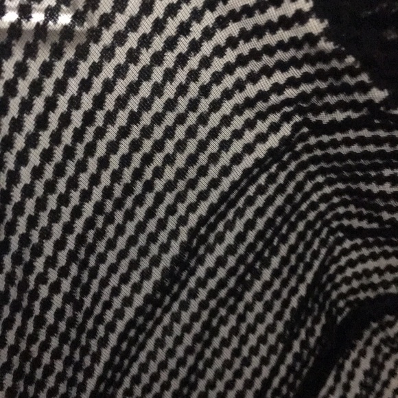 Long black chemise from Anthropologie - Picture 5 of 5